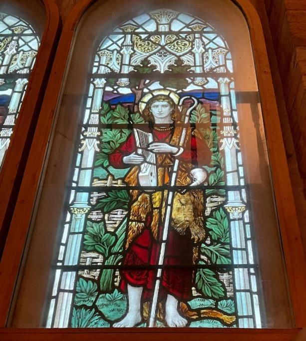 Magical Church Conversion In Watford Watford  Esterno foto